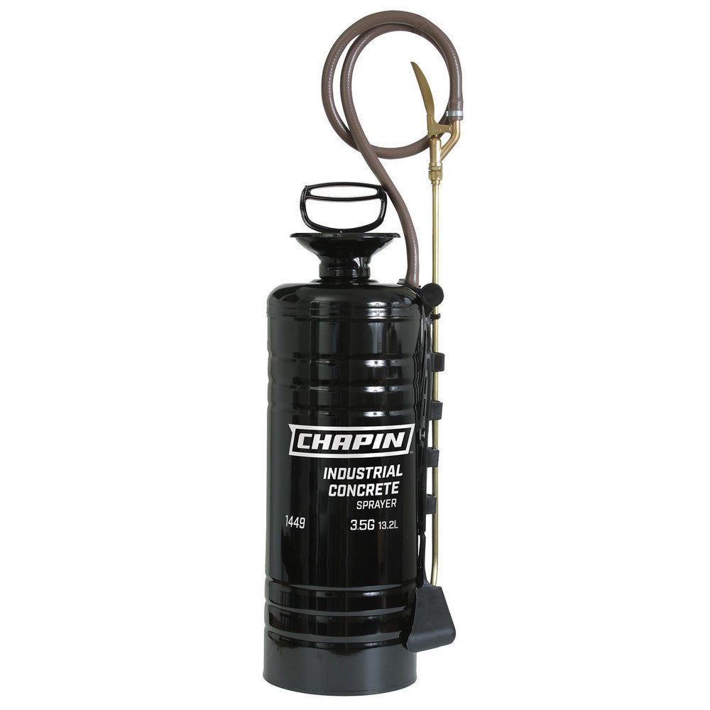Chapin 1449 3.5 Gal Chemical Safe Garden Hand Sprayer