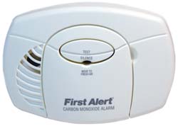 First Alert C0400B 4.8 Inch Long x 3.3 Inch Wide, Carbon Monoxide Alarm