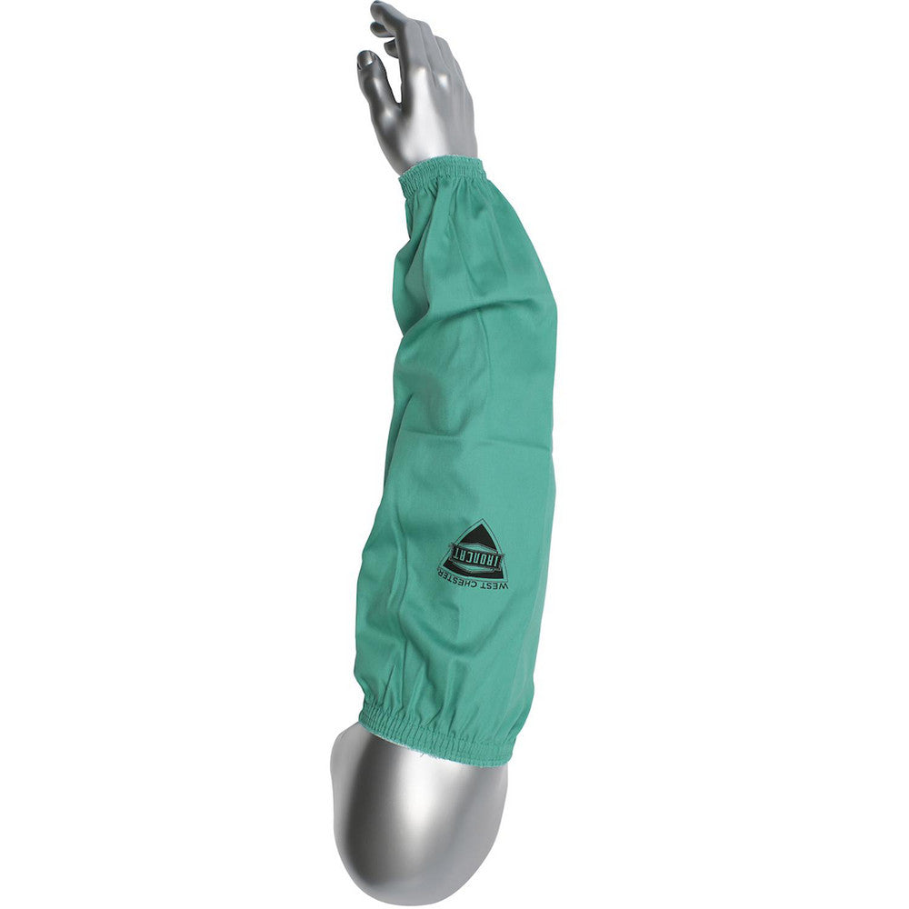 PIP 7071/23 Welding & FR Sleeves Size Large