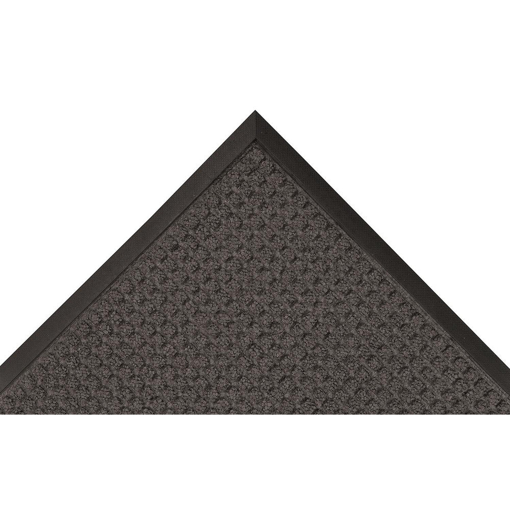 Notrax 166S0310CH Carpeted Entrance Mat 120' Long, 36' Wide, Blended Yarn Surface