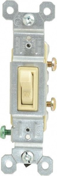 Pass & Seymour 660IG 1 Pole, 120 VAC, 15 Amp, Specification Grade Toggle Wall Switch