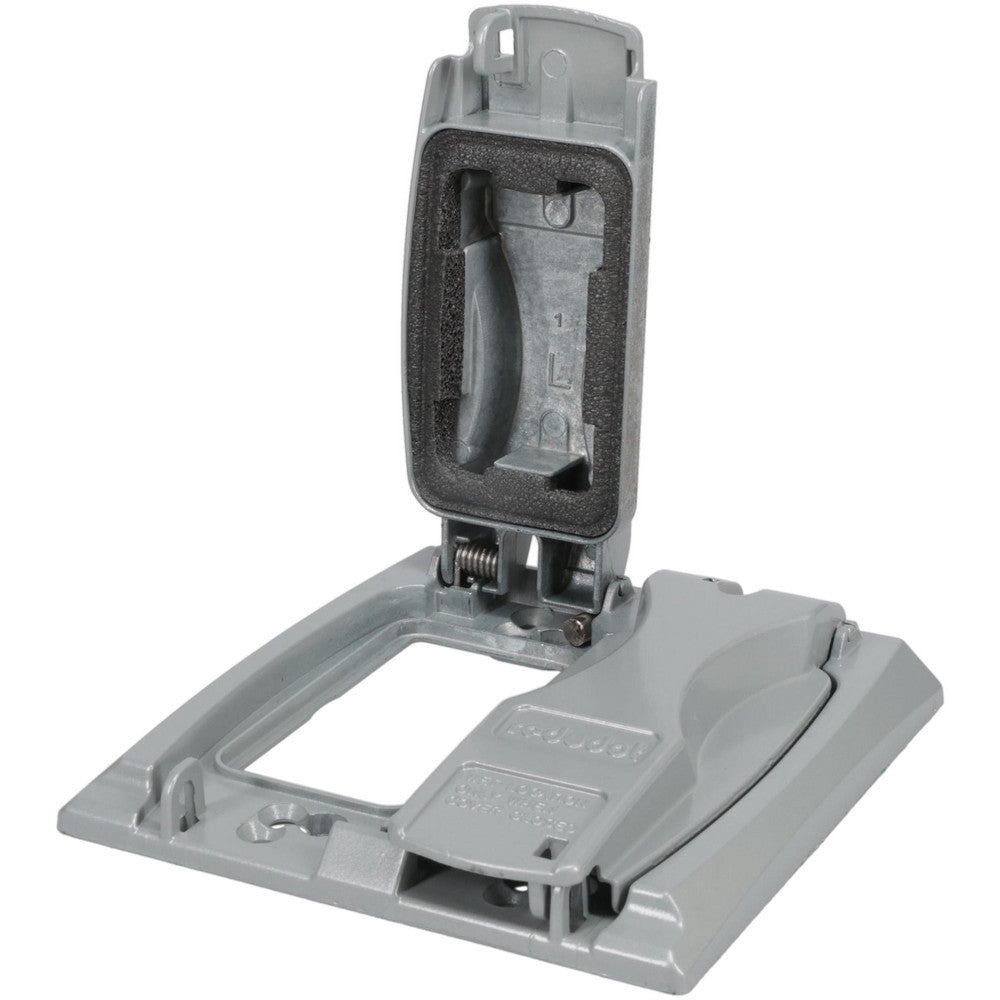 Thomas & Betts 2CCU Weather Proof Electrical Box Cover Zinc