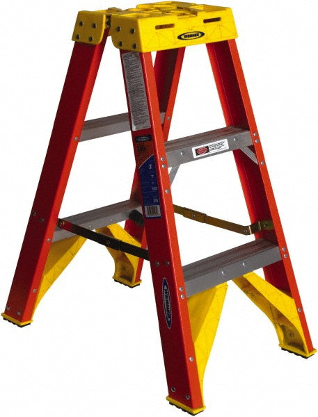 Werner T6203 2 Step Fiberglass Foldable Step Ladder Type IA 300 lb Capacity 3' Height