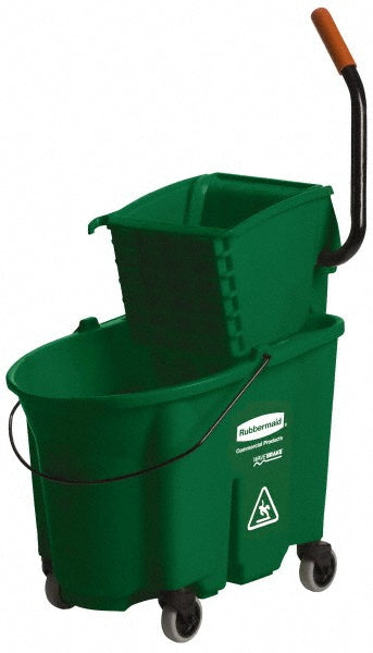 Rubbermaid FG758888GRN 35 Qt Plastic Bucket & Wringer
