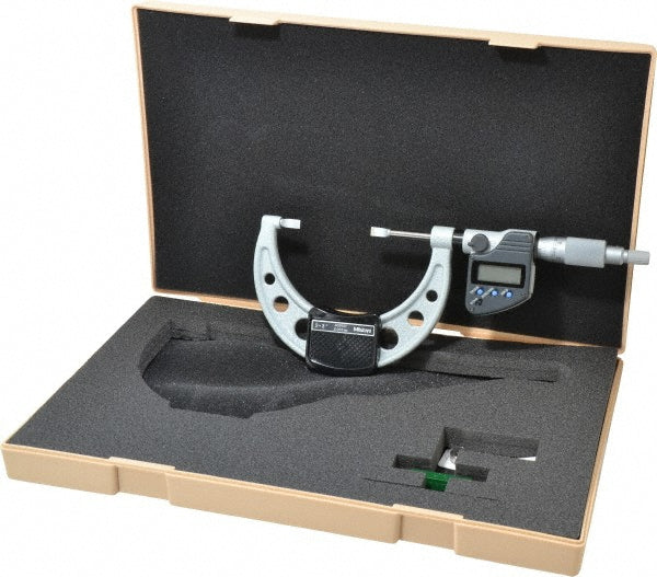 Mitutoyo 422-332-32 Blade Micrometer Electronic, 2 to 3" (50.8 to 76mm)