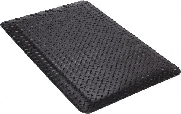 Wearwell 415.916X2X3BK Anti-Fatigue Mat 3' Long, 2' Wide, 9/16 Thick, Vinyl, Beveled Edges, Heavy-Duty